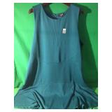 BB DAKOTA DRESS (SIZE 24) BB DAKOTA DRESS (SIZE 24)