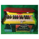 MELISSA & DOUG - MINI PIANO MELISSA & DOUG - MINI PIANO