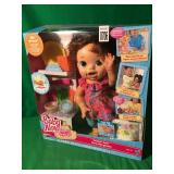BABY ALIVE - SNACKIN SARA BABY ALIVE - SNACKIN SARA