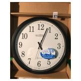 LA CROSSE-ATOMIC TIME WALL CLOCK LA CROSSE-ATOMIC TIME WALL CLOCK
