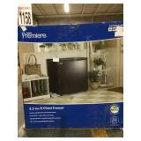 DANBY PREMIERE - 5.5CU.FT CHEST FREEZER DANBY PREMIERE - 5.5CU.FT CHEST FREEZER