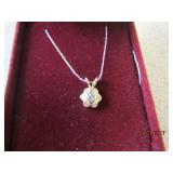14K YELLOW GOLD DIAMOND CLUSTER PENDANT