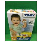 TOMY HIDE n SQUEAK EGGS