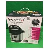 INSTANT POT 7 IN 1 MULTI USE PROGRAMMABLE