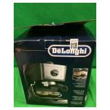 DELONFHI EXPRESSO & CAPPUCCINO MACHINE