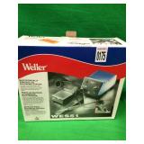 WELLER ELECTRONICALLY CONTROLLED SOLDERING STATION