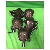 PROTECTIVE PADS SET
