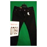 LEVIS SIZE 34