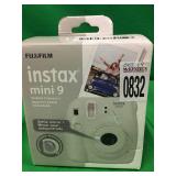 FUJIFILM INSTAX MINI 9