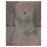 BATH TOWEL