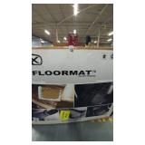 FLOOR MAT