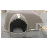 SELF CLEANING LITTER BOX