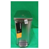 STAINLESS STEEL STEP CAN WITH CUSTOM FIT LINER