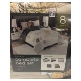 COMPLETE BED SET 8 PC (QUEEN SIZE)