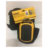 DEWALT KNEEPADS W/ LAYERED GELS