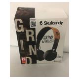 SKULLCANDY WIRELESS HEADPHONES