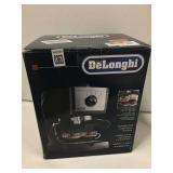 DELONGHI ESPRESSO AND CAPPUCCINO MACHINE