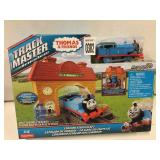 TRACK MASTER MOTORIZED RAILWAY THOMAS & FRIENDS