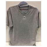 HANES TSHIRT M