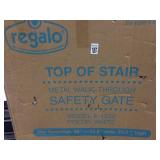 REGALO -TOP OF STAIR METAL WALK THROUGH SAFETY
