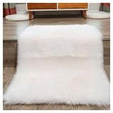 3'X5' FAUX FUR AREA RUG 3'X5' FAUX FUR AREA RUG