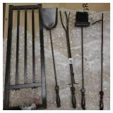 FIREPLACE TOOLS/ACCESSORIES SET FIREPLACE TOOLS/ACCESSORIES SET
