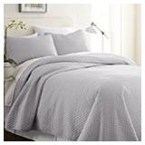 *FULL/ QUEEN* IENJOY HOME 3-PIECE QUILTED *FULL/ QUEEN* IENJOY HOME 3-PIECE QUILTED