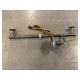 ADJUSTABLE WALL LIGHT *USED* ADJUSTABLE WALL LIGHT *USED*