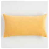 2-PIECE LUMBAR PILLOW SET 2-PIECE LUMBAR PILLOW SET