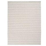 LINIE DESIGN AREA RUG *5'6'X7'9'* LINIE DESIGN AREA RUG *5'6'X7'9'*