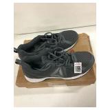 REEBOK MEMORY TECH US 7.5 (USED)