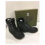 KEEN BLACK WOOL BOOTS US 8.5