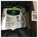 SEAGATE BARRACUDA 2 TB HARD DRIVE (IN SHOWCASE)