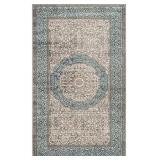 SAFAVIEH AREA RUG *2'6'X4'* SAFAVIEH AREA RUG *2'6'X4'*