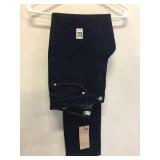 LEVIS LADIES PANTS, SIZE 11