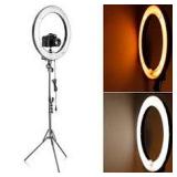 NEEWER RING LIGHT