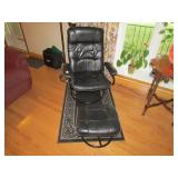 LEATHER RECLINING CHAIR / OTTOMAN / CARPET LEATHER RECLINING CHAIR / OTTOMAN / CARPET