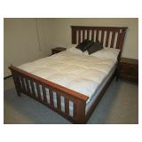 3 PIECE BEDROOM SUITE - CHERRY FINISH 3 PIECE BEDROOM SUITE - CHERRY FINISH