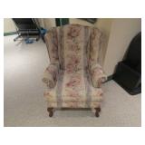 WING BACK CHAIR - FLORAL UPH. WING BACK CHAIR - FLORAL UPH.