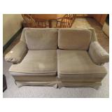 LOVESEAT LOVESEAT