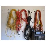 ASSORTED EXTENSION CORDS (5) ASSORTED EXTENSION CORDS (5)