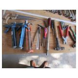 LOT ASSORTED HAND TOOLS LOT ASSORTED HAND TOOLS