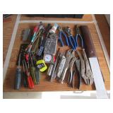LOT ASSORTED HAND TOOLS LOT ASSORTED HAND TOOLS