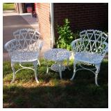(2) METAL ARM CHAIRS / TABLE (2) METAL ARM CHAIRS / TABLE