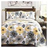 LEAH REVERSIBLE QUILT 3 PC SET FULL/QUEEN LEAH REVERSIBLE QUILT 3 PC SET FULL/QUEEN