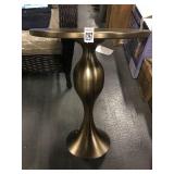 ROUND TABLE ROUND TABLE