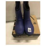 KAMIK RUBBER BOOTS WOMENS SZ 6 KAMIK RUBBER BOOTS WOMENS SZ 6
