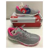 NEW BALANCE WMNS 8.5