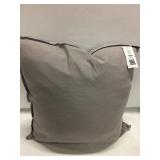 THROW PILLOW THROW PILLOW