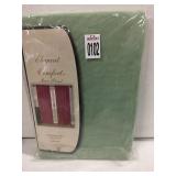ELEGANT COMFORT FHEER PANEL SIZE 60' X 84' GREEN ELEGANT COMFORT FHEER PANEL SIZE 60' X 84' GREEN